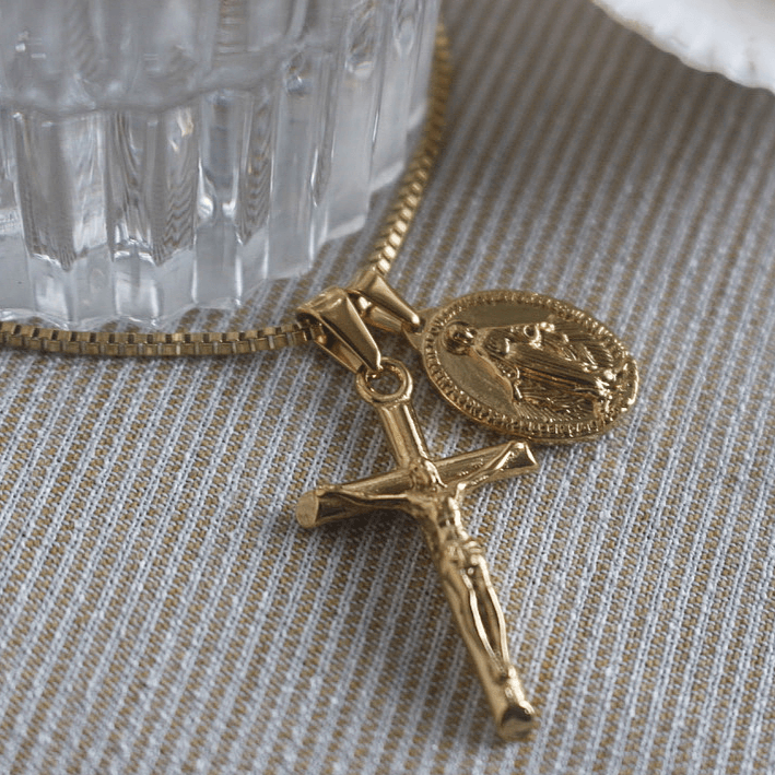 Cross Necklace Virgin Mary Medallion Pendant Crucifix Miraculous